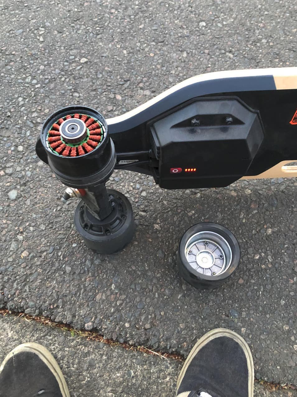 Caution: Meepo V5 Motor / Motor sleeve falling off - Product Warnings -  esk8.news: DIY Electric Skateboard Forums